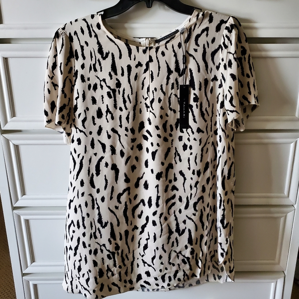 NWT Tahari animal print blouse
